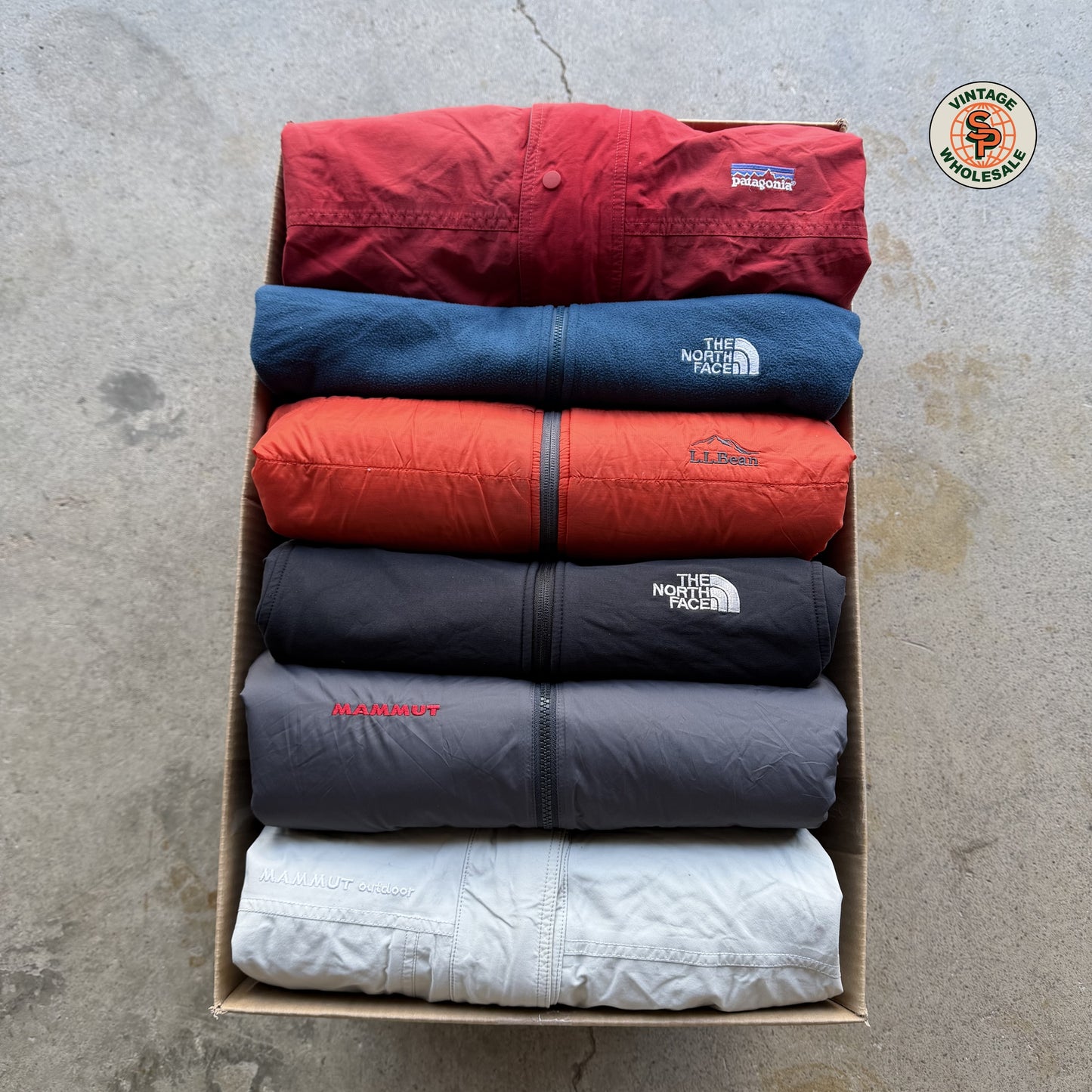 MOUNTAIN BRANDED MIX RESELLER BOX