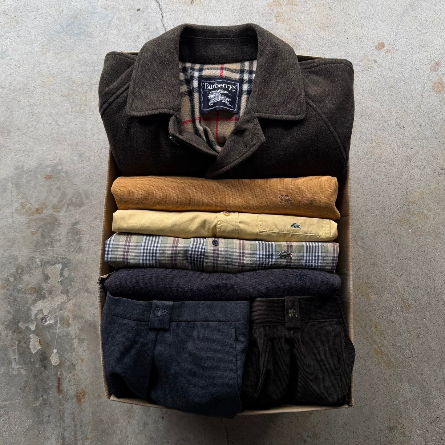 BURBERRY + LACOSTE BLACK FRIDAY RESELLER BOX