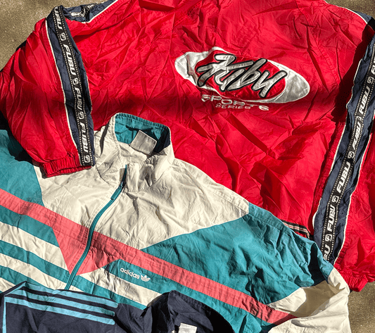Junio, julio y agosto: los mejores meses para comprar ropa vintage al por mayor - SP Vintage Wholesale