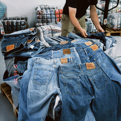 25kg Vintage expert bundle Levi's mix