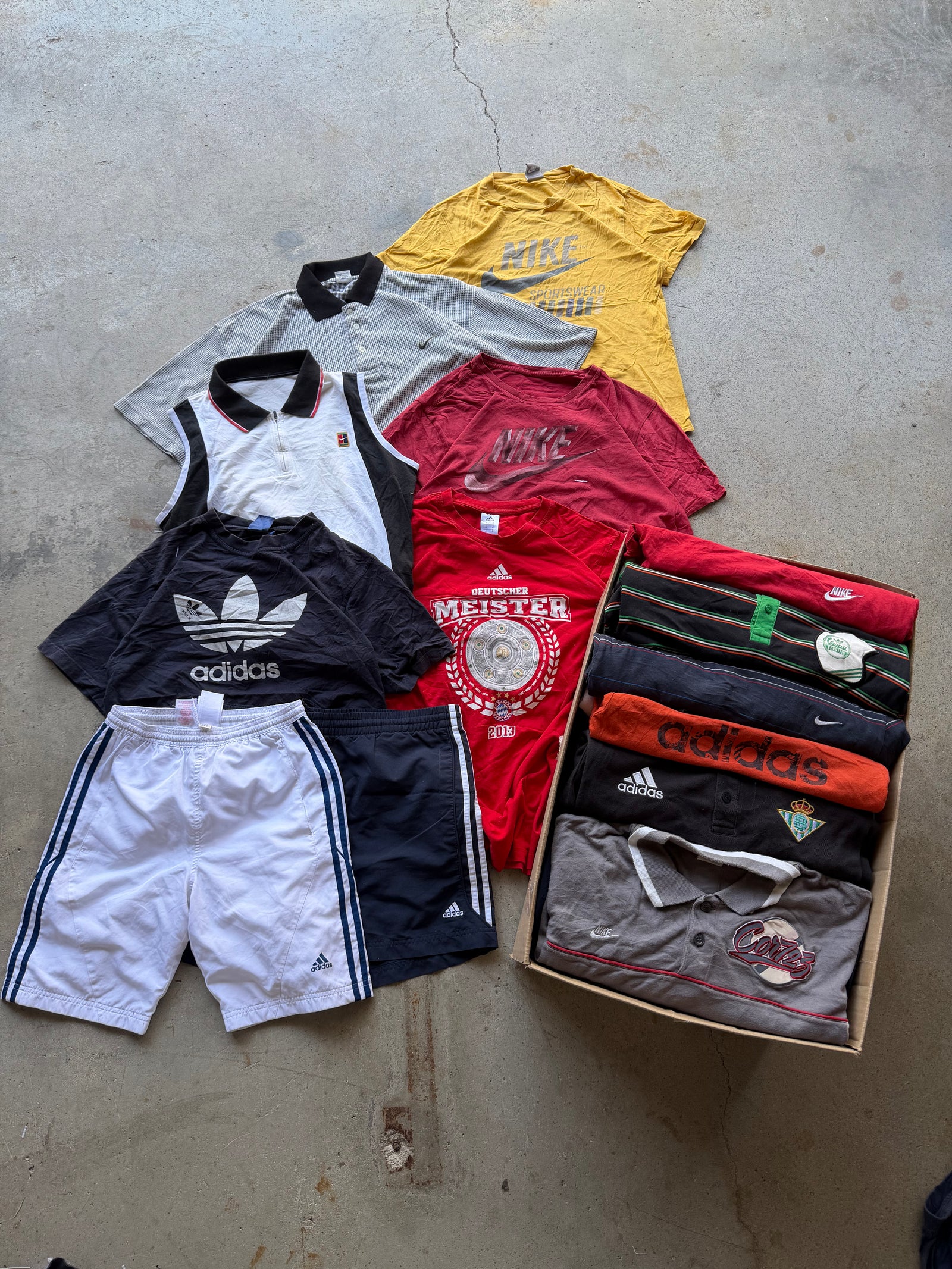 NIKE + ADIDAS SUMMER RESELLER BOX 15KG