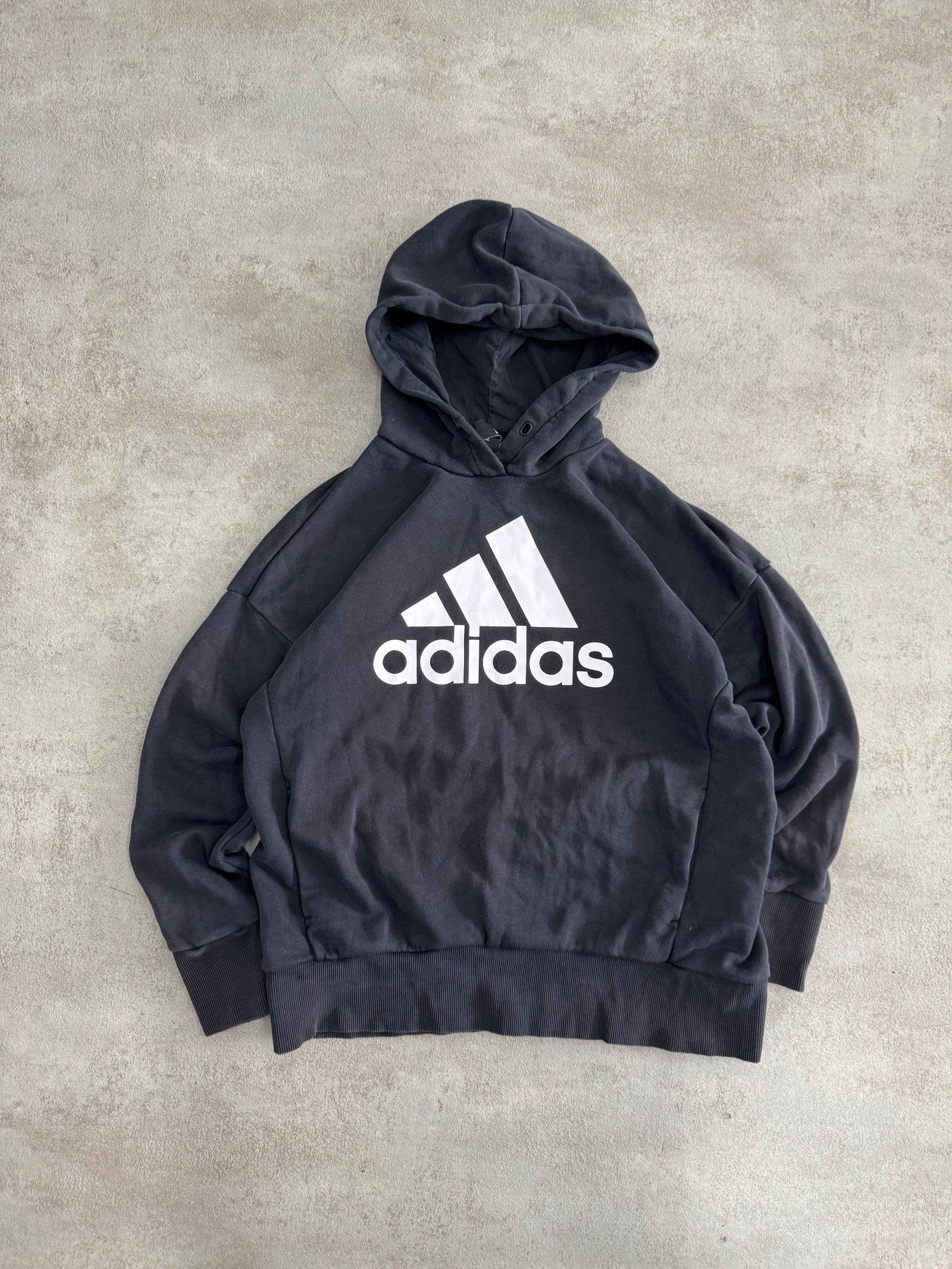 15x Sudaderas vintage Adidas