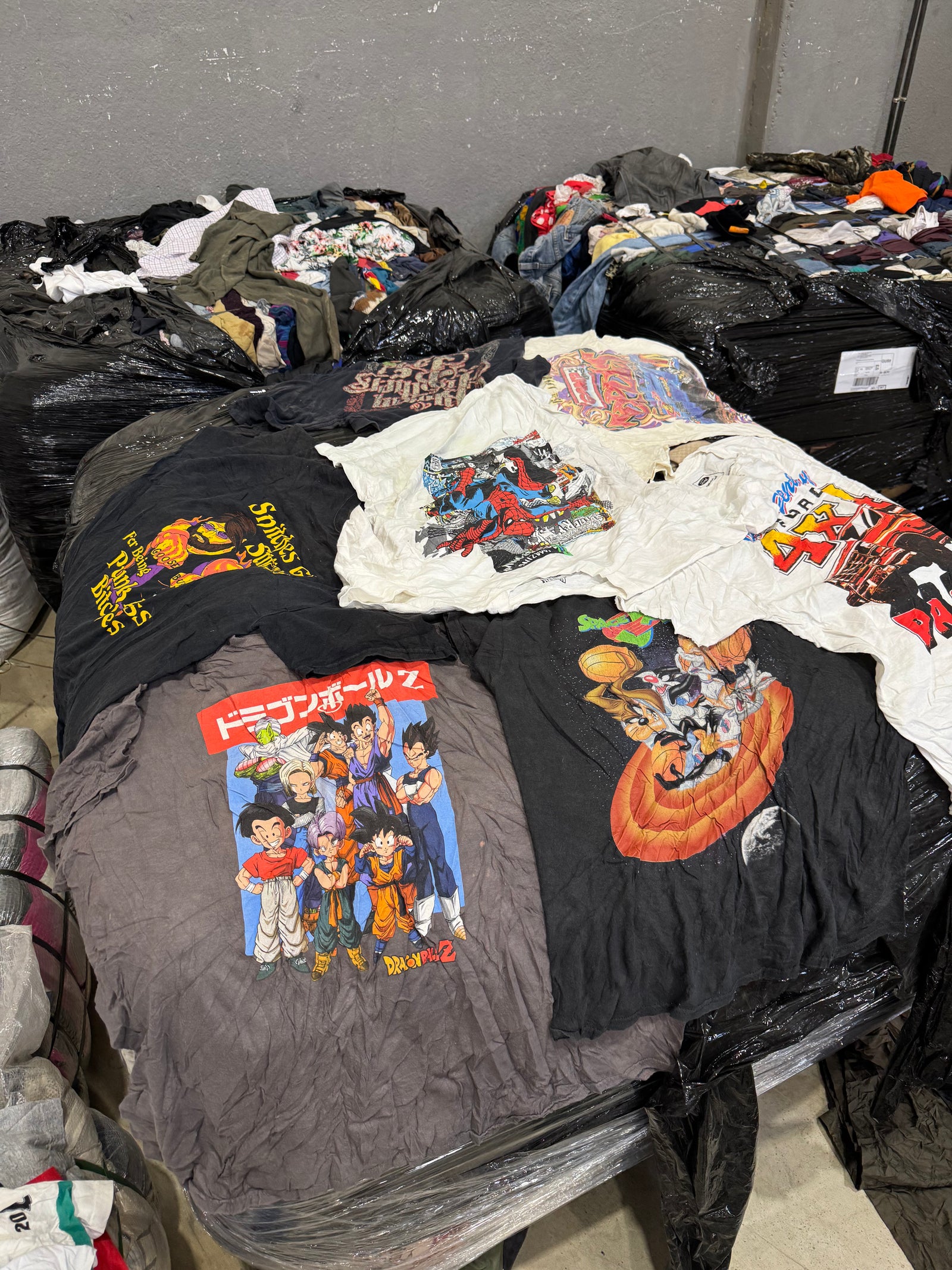 Y2K VINTAGE BRANDED + UNBRANDED MIX STARTER BOX