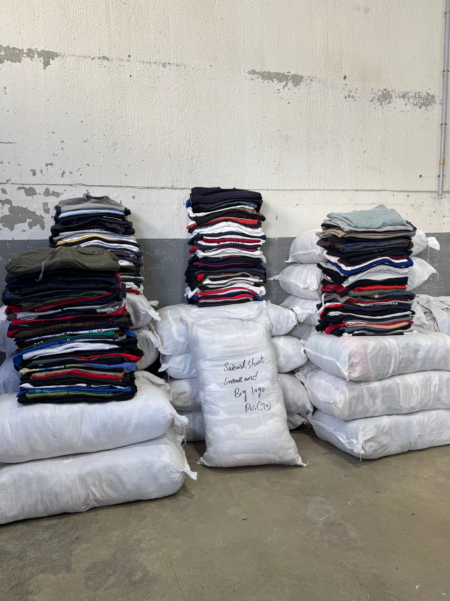 100kg Vintage expert bundle branded and unbranded mix