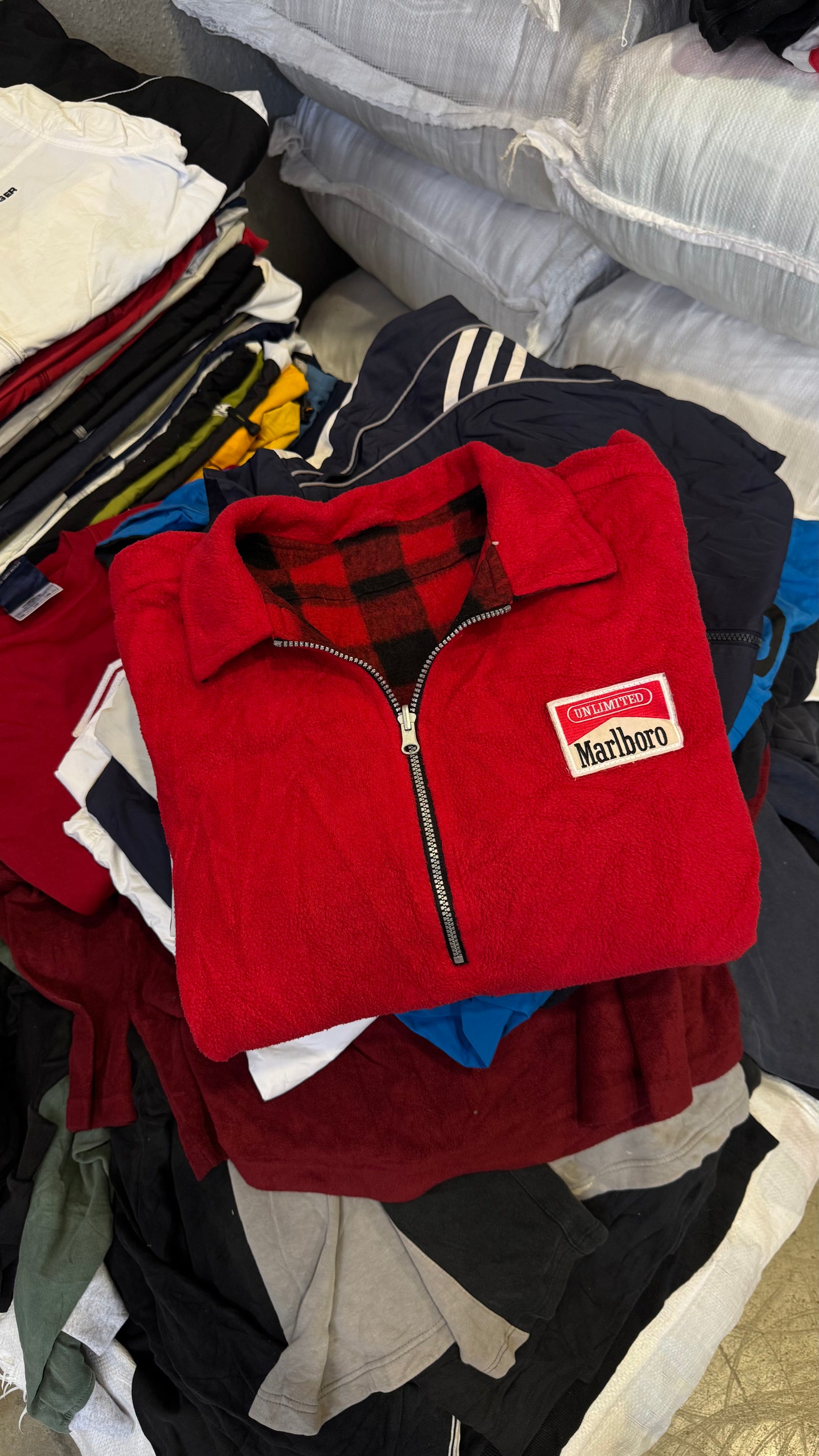 Y2K VINTAGE BRANDED + UNBRANDED MIX STARTER BOX