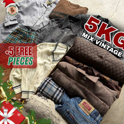 Cream vintage CHRISTMAS RESELLER BOX 🤑