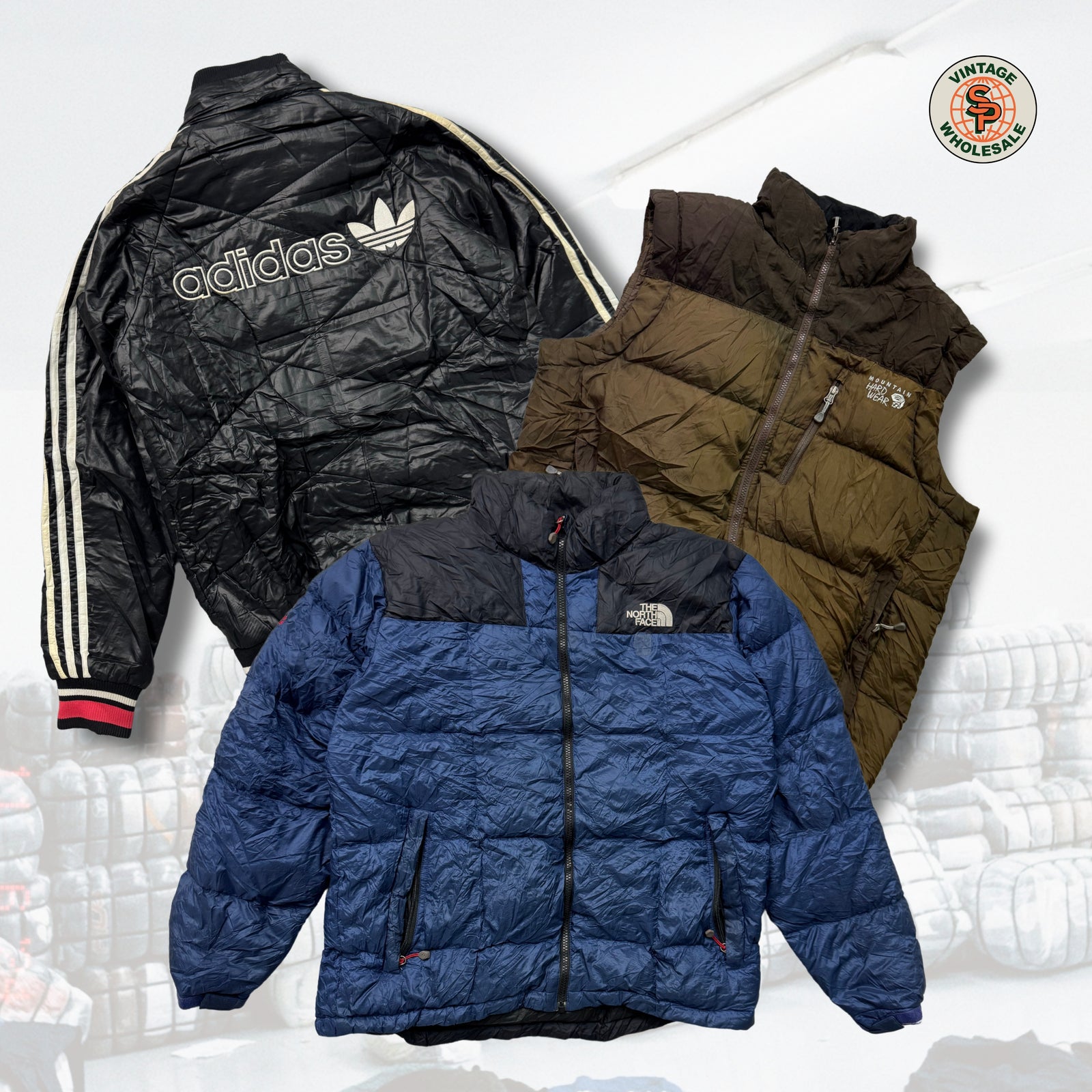 PRE-ORDER 10x Puffers vintage de marca por piezas - SP Vintage Wholesale